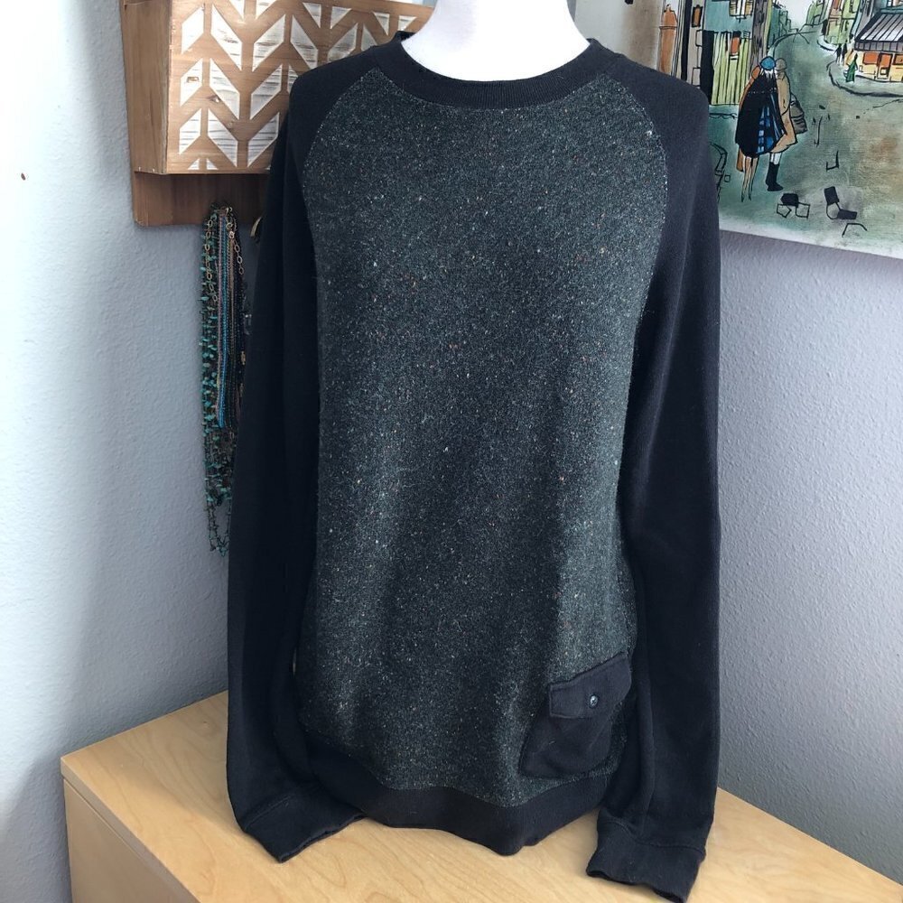 Ezekiel Sweater Women's size M Black & Gray Crew Neck Raglan Sleeve Pockets